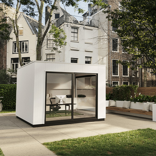 Vivlux portfolio tuinkantoor met grasveld